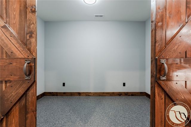 6770 Eagle Bend Boulevard, Shepherd, MT 59079