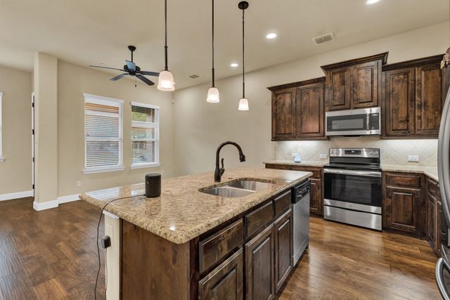 1224 Pebblebrook Drive, Mckinney, TX 75071