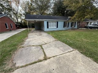 1352 W Gulf Field Drive, Mobile, AL 36605
