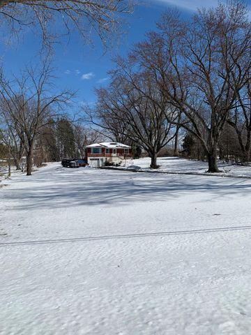 118 Balsam Lane N, Plymouth, MN 55441