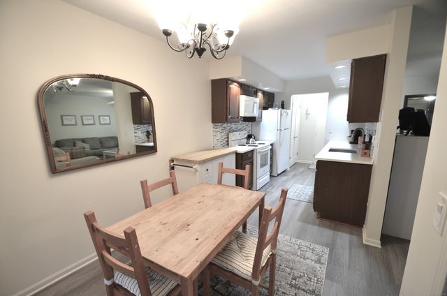 125 Warner Hill Road 27, Stratford, CT 06614