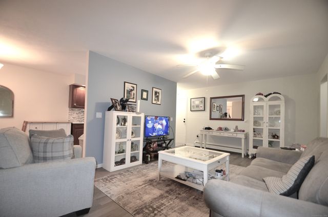 125 Warner Hill Road 27, Stratford, CT 06614