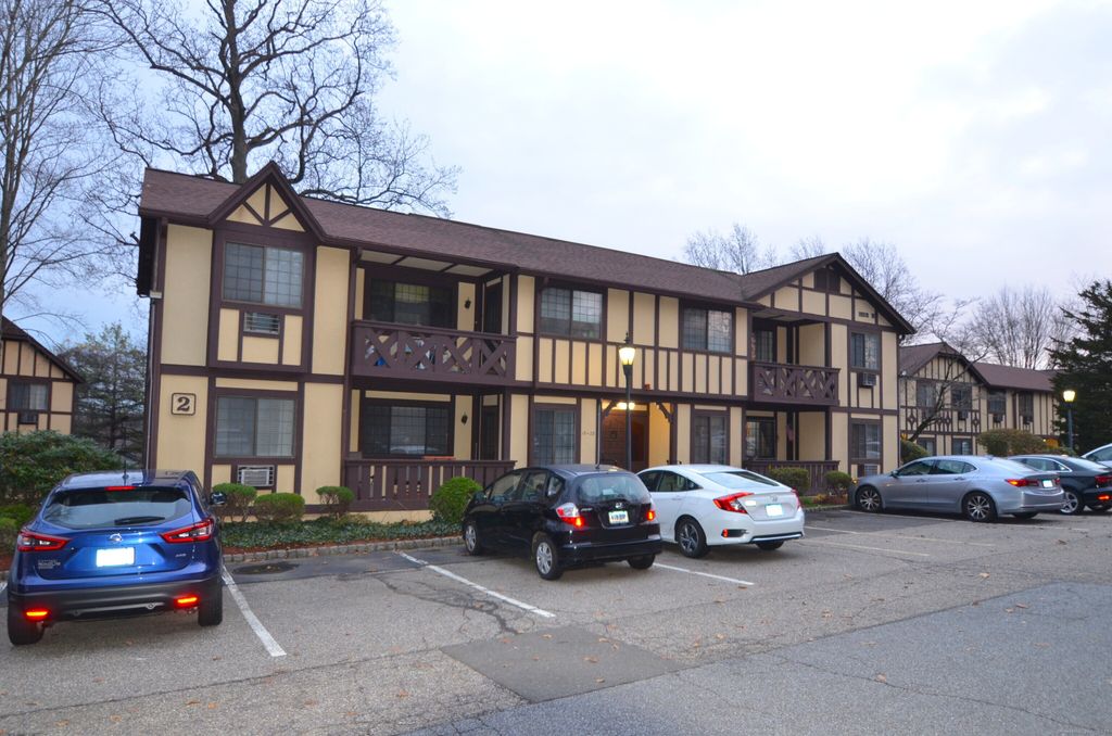 125 Warner Hill Road 27, Stratford, CT 06614