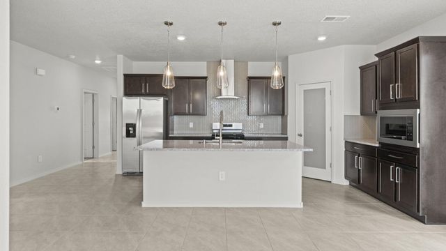 6747 Clayton Drive NE, Rio Rancho, NM 87144