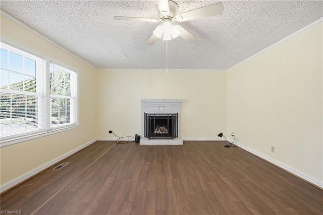 8506 Arapahoe Drive, Stokesdale, NC 27357