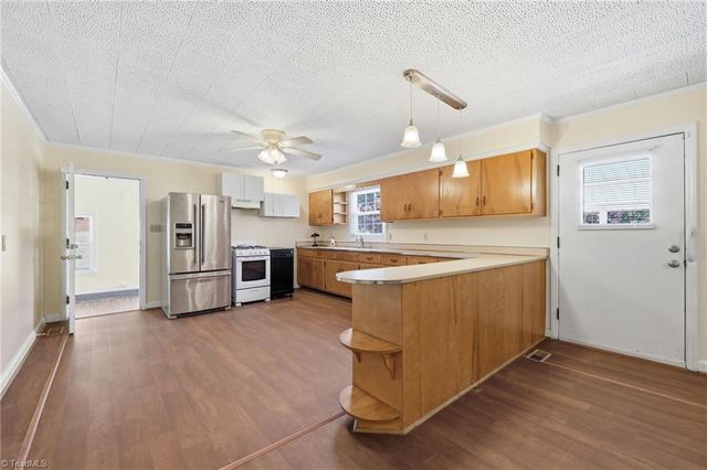 8506 Arapahoe Drive, Stokesdale, NC 27357
