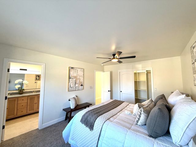 2932 Floral Road NW, Albuquerque, NM 87104