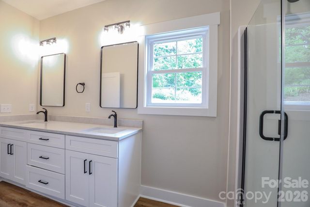 156 Oakdale Drive, Morganton, NC 28655