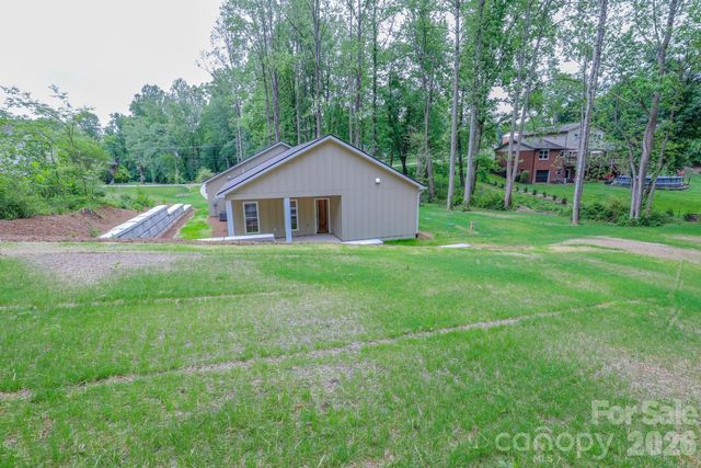 156 Oakdale Drive, Morganton, NC 28655