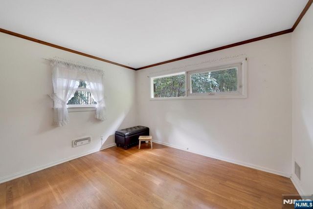 335 Bradley Avenue, Northvale, NJ 07647