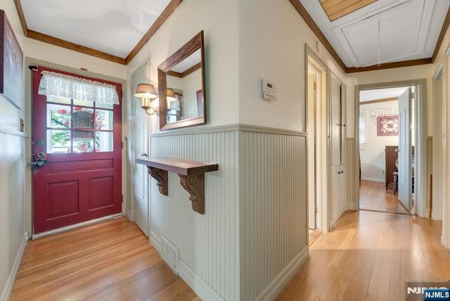 335 Bradley Avenue, Northvale, NJ 07647