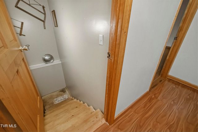45 Kidwell Lane, Bulls Gap, TN 37711