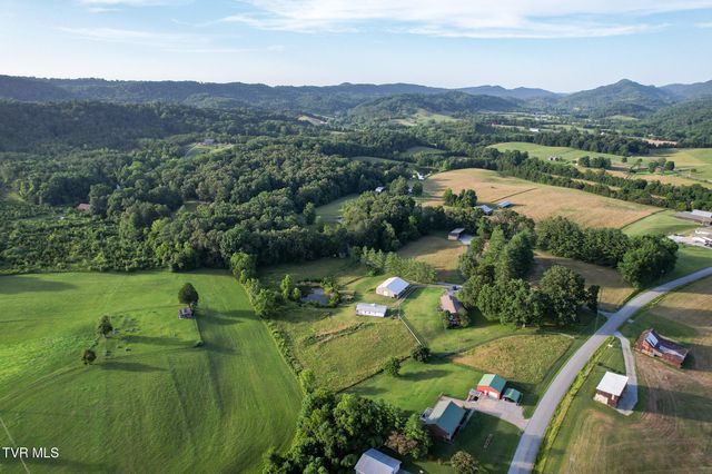 45 Kidwell Lane, Bulls Gap, TN 37711