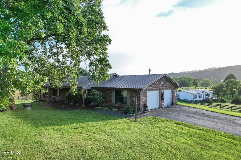45 Kidwell Lane, Bulls Gap, TN 37711