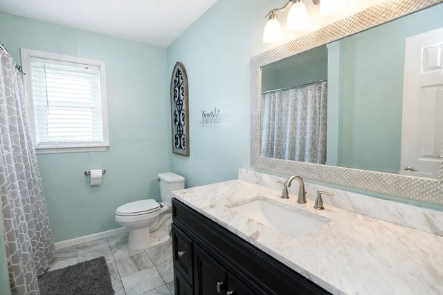 115 Piping Rock Drive, Houma, LA 70363