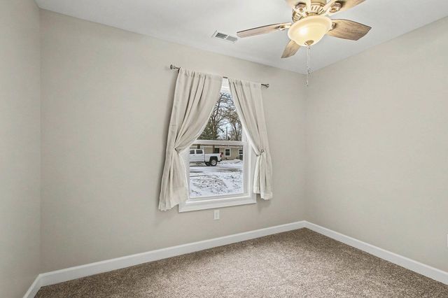 1618 E 33rd Avenue, Hobart, IN 46342