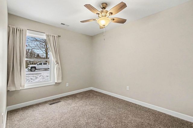 1618 E 33rd Avenue, Hobart, IN 46342