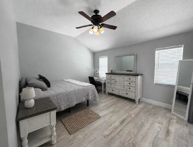 14279 43rd Road N, Loxahatchee Groves, FL 33470