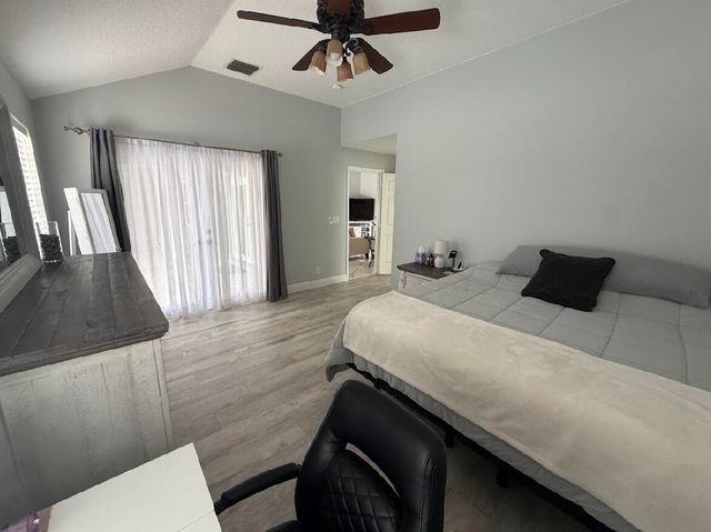 14279 43rd Road N, Loxahatchee Groves, FL 33470