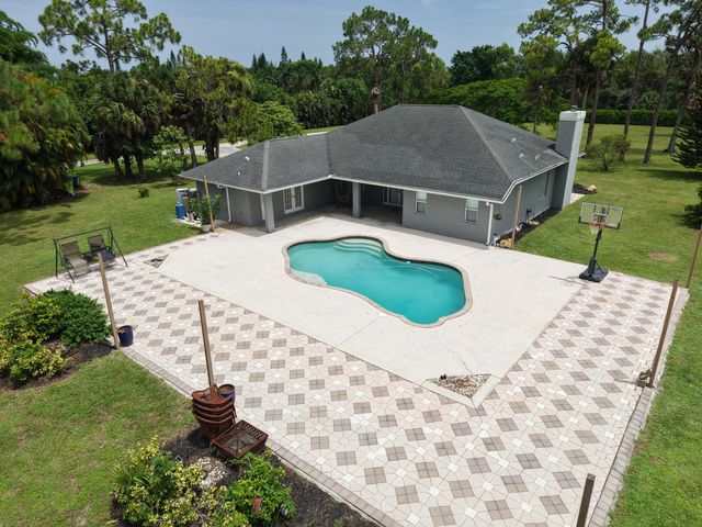 14279 43rd Road N, Loxahatchee Groves, FL 33470