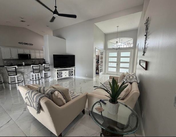 14279 43rd Road N, Loxahatchee Groves, FL 33470