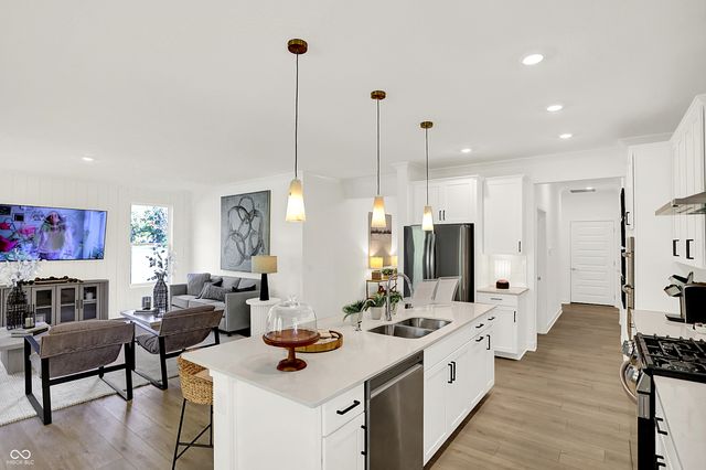 5149 Huntersfield Lane, Avon, IN 46123