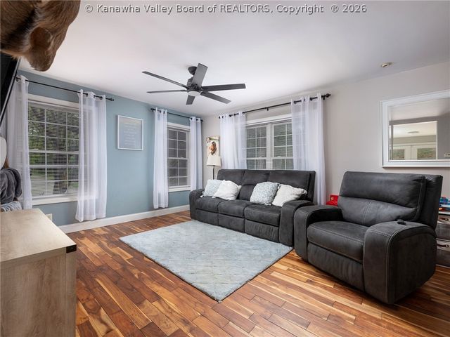 567 Cane Fork Lane, St Albans, WV 25177