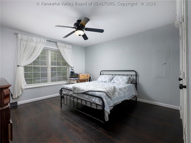 567 Cane Fork Lane, St Albans, WV 25177