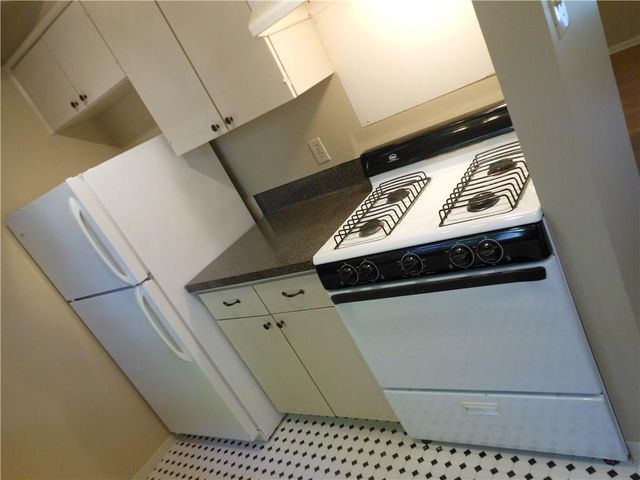 2516 Enfield RD 102, Austin, TX 78703
