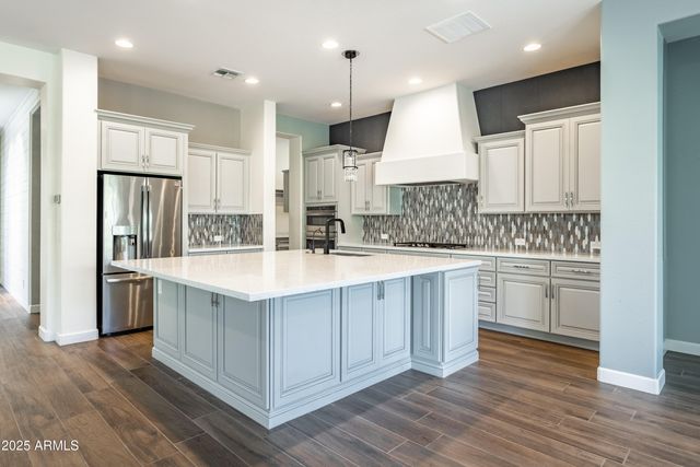 70 E Kennedia Drive, Queen Creek, AZ 85140