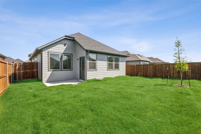 906 Pine Beach Drive, Mckinney, TX 75071