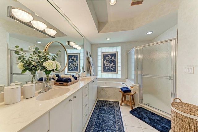 5489 DOWNHAM MEADOWS, Sarasota, FL 34235