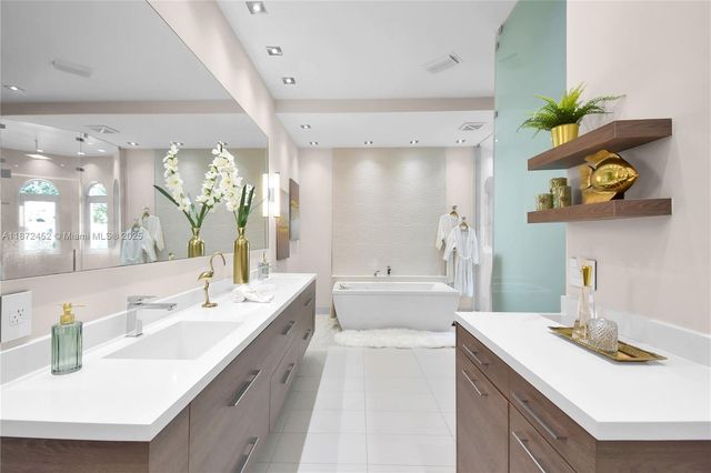 3502 Derby Ln, Weston, FL 33331