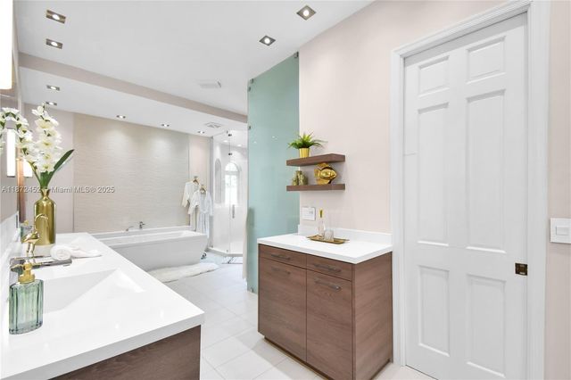 3502 Derby Ln, Weston, FL 33331