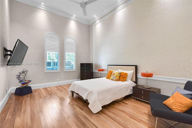 3502 Derby Ln, Weston, FL 33331