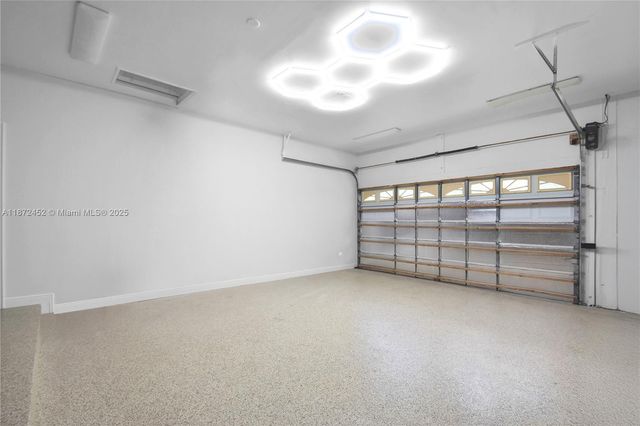 3502 Derby Ln, Weston, FL 33331