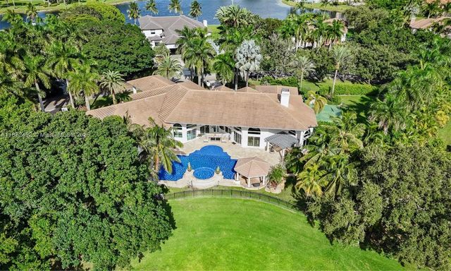 3502 Derby Ln, Weston, FL 33331