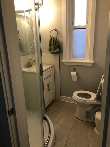 2643 N MILDRED Avenue 2, Chicago, IL 60614