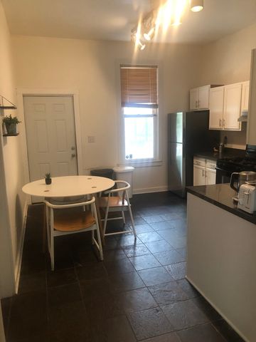 2643 N MILDRED Avenue 2, Chicago, IL 60614