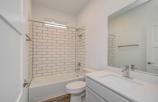 10011 Angelina Woods Lane, Conroe, TX 77384