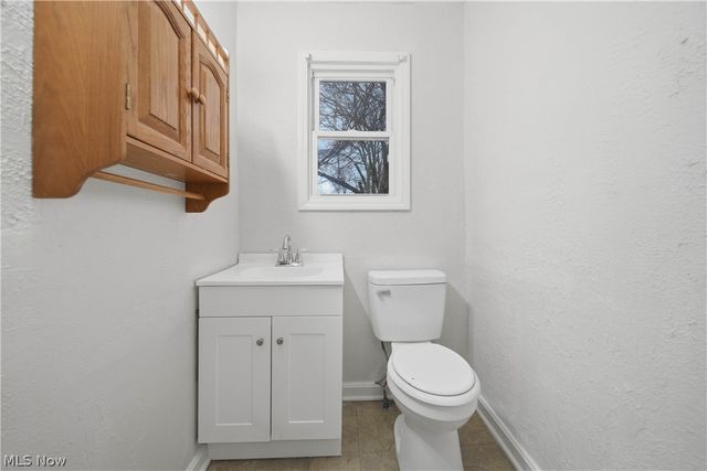 225 Cranz Place, Akron, OH 44310