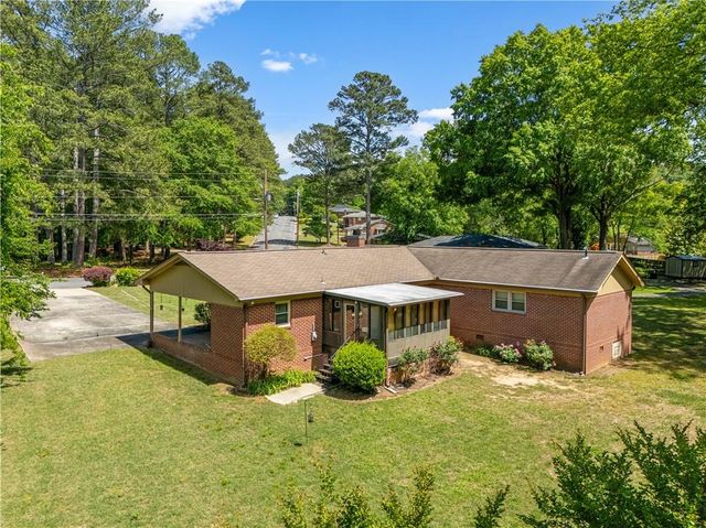 106 E Valley Rd, Rome, GA 30161