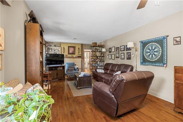 106 E Valley Rd, Rome, GA 30161
