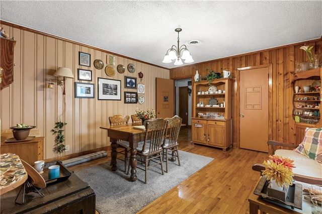 106 E Valley Rd, Rome, GA 30161