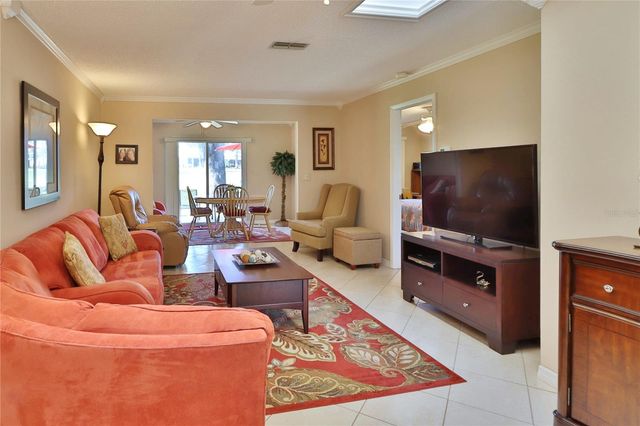 880 MACLAREN DRIVE N B, Palm Harbor, FL 34684