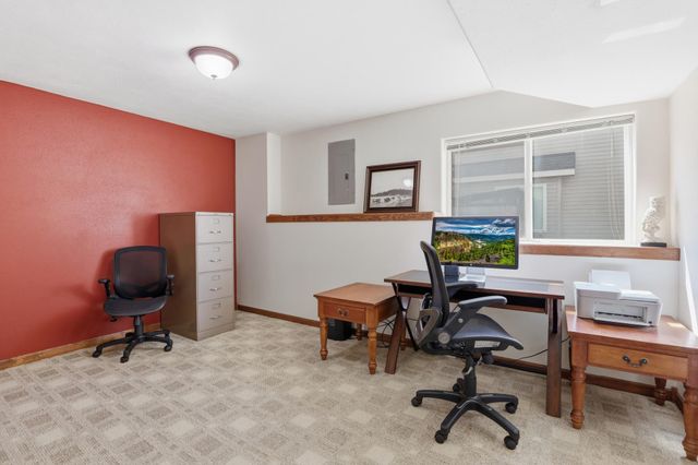 5003 N Elton Ln, Spokane, WA 99212