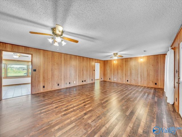 465 Byron Moman Road, Albertville, AL 35950