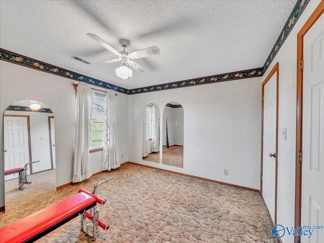 465 Byron Moman Road, Albertville, AL 35950