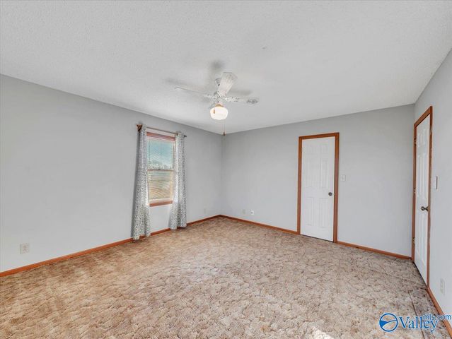 465 Byron Moman Road, Albertville, AL 35950