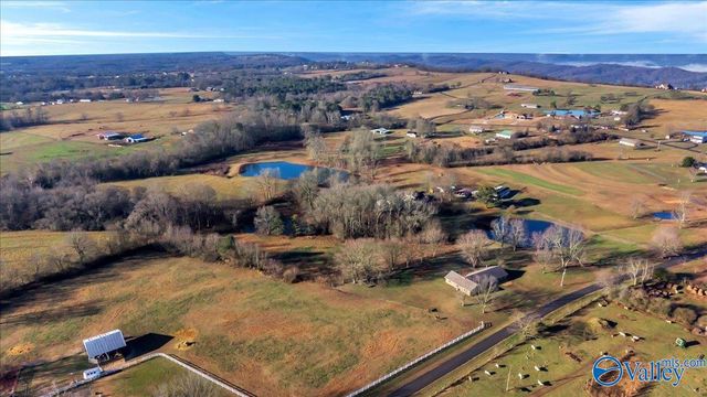 465 Byron Moman Road, Albertville, AL 35950
